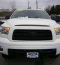 toyota tundra 2009 white gasoline 8 cylinders 4 wheel drive automatic 13502