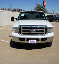 ford f 350 super duty 2006 white xlt diesel 8 cylinders 4 wheel drive automatic with overdrive 76108