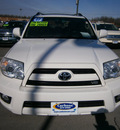 toyota 4runner 2007 white suv limited 8 cylinders automatic 13502