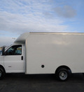 chevrolet express 2009 white van g3500 8 cylinders automatic 60007