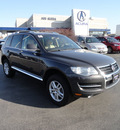 volkswagen touareg 2008 dk  gray suv 2 awd gasoline 6 cylinders all whee drive automatic with overdrive 60462