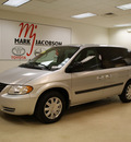 chrysler town and country 2007 silver van town country gasoline 6 cylinders front wheel drive automatic 27707