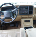 chevrolet suburban 2000 brown suv 1500 ls gasoline v8 rear wheel drive automatic 77388