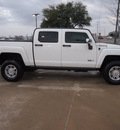 hummer h3t 2009 white 4x4 gasoline 5 cylinders 4 wheel drive automatic 75228