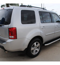 honda pilot 2005 silver suv exl gasoline 6 cylinders front wheel drive automatic with overdrive 77065