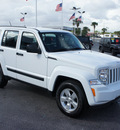jeep liberty 2012 white suv sport gasoline 6 cylinders 2 wheel drive automatic 33021