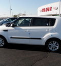 kia soul 2012 clear white hatchback 4 cylinders front wheel drive automatic 19153