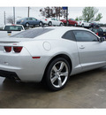 chevrolet camaro 2010 silver coupe lt gasoline 6 cylinders rear wheel drive automatic 77090