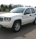 jeep grand cherokee 2004 white suv special edition gasoline 6 cylinders 4 wheel drive automatic with overdrive 45840