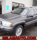 jeep grand cherokee 2004 gray suv limited gasoline 8 cylinders 4 wheel drive automatic 98371