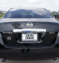 nissan altima 2011 black sedan 2 5 s gasoline 4 cylinders front wheel drive automatic 76018
