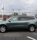 chevrolet traverse 2009 dk  gray suv lt gasoline 6 cylinders front wheel drive automatic 27215