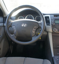 hyundai sonata 2009 gray sedan gls gasoline 4 cylinders front wheel drive automatic 60411