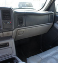 chevrolet tahoe 2001 gray suv lt gasoline 8 cylinders 4 wheel drive automatic 60411