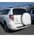 toyota rav4 2009 white suv gasoline 4 cylinders 4 wheel drive automatic with overdrive 08902