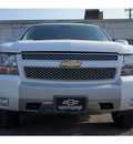 chevrolet tahoe 2007 summit white suv ltz 8 cylinders automatic 07507