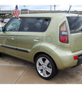 kia soul 2010 green hatchback soul! gasoline 4 cylinders front wheel drive automatic with overdrive 77065