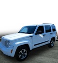 jeep liberty 2009 white suv sport gasoline 6 cylinders 4 wheel drive automatic 14224