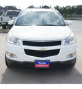 chevrolet traverse 2012 white suv 1 lt gasoline 6 cylinders front wheel drive automatic 77090