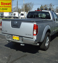 nissan frontier 2006 silver le gasoline 6 cylinders 4 wheel drive automatic 43560