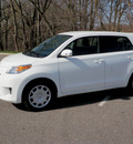 scion xd 2008 white hatchback gasoline 4 cylinders front wheel drive automatic 56001