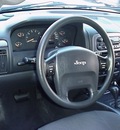 jeep grand cherokee 2004 dk  gray suv laredo gasoline 6 cylinders 4 wheel drive automatic 06019