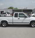 chevrolet s 10 2003 white pickup truck ls gasoline 6 cylinders rear wheel drive automatic 62863