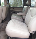 gmc yukon xl 2000 white suv slt 4x4 leather gasoline v8 4 wheel drive automatic 80012