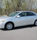 toyota camry 2010 silver sedan xle gasoline 4 cylinders front wheel drive automatic 56001