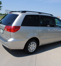 toyota sienna 2007 silver van le 7 passenger gasoline 6 cylinders front wheel drive automatic 76018