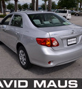 toyota corolla 2009 silver sedan le gasoline 4 cylinders front wheel drive automatic 32771