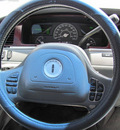 lincoln town car 2004 blue sedan signature gasoline 8 cylinders rear wheel drive automatic 33884