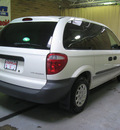 chrysler voyager 2002 white van flex fuel 6 cylinders front wheel drive automatic 44883