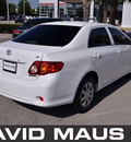 toyota corolla 2009 white sedan le gasoline 4 cylinders front wheel drive automatic 32771