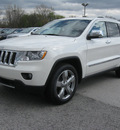 jeep grand cherokee 2012 white suv overland gasoline 8 cylinders 4 wheel drive automatic 45840