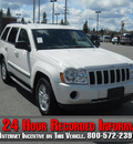 jeep grand cherokee 2007 white suv laredo gasoline 6 cylinders 4 wheel drive automatic with overdrive 99212