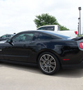 ford mustang 2011 black coupe gt premium gasoline 8 cylinders rear wheel drive 6 speed manual 76018