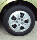 kia soul 2012 green hatchback gasoline 4 cylinders front wheel drive 6 speed manual 32901