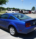 ford mustang 2007 blue coupe gasoline 6 cylinders rear wheel drive 5 speed manual 76205