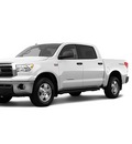 toyota tundra 2012 white gasoline 8 cylinders 2 wheel drive not specified 34788