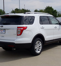 ford explorer 2013 white suv xlt flex fuel 6 cylinders 4 wheel drive automatic 62708