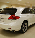 toyota venza 2011 white wagon venza gasoline 6 cylinders front wheel drive automatic 27707