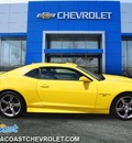 chevrolet camaro 2010 yellow coupe ss gasoline 8 cylinders rear wheel drive 6 speed manual 07712
