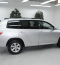 toyota highlander 2010 silver suv se gasoline 6 cylinders front wheel drive automatic 91731