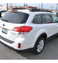 subaru outback 2011 white wagon 2 5i limited gasoline 4 cylinders all whee drive automatic 98901