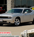 dodge challenger 2010 silver coupe se gasoline 6 cylinders rear wheel drive automatic 62034