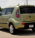 kia soul 2011 alien green hatchback gasoline 4 cylinders front wheel drive automatic 62034