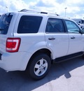 ford escape 2012 white suv xlt gasoline 4 cylinders front wheel drive 6 speed automatic 77388