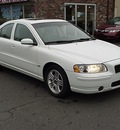 volvo s60 2005 white sedan 2 5t gasoline 5 cylinders front wheel drive automatic 06019