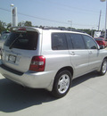 toyota highlander 2007 silver suv limited gasoline 6 cylinders front wheel drive automatic 75503
